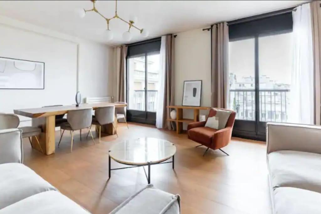 Avenue Montaigne Luxury Apartment 2Br 4P Paris Exteriör bild